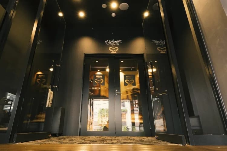 ゴリラクリニック大阪梅田院の入り口の画像