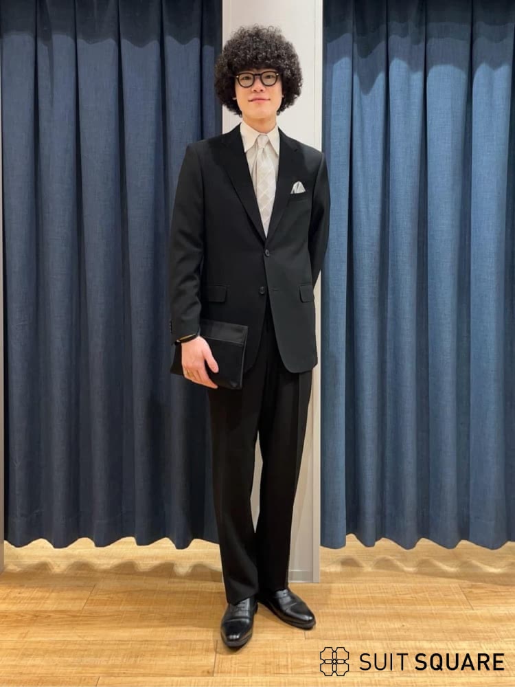 冠婚葬祭　ブラックスーツ