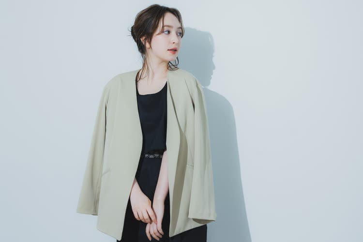 骨格ストレートの女性に似合う服は？おすすめコーデやNGアイテムを紹介