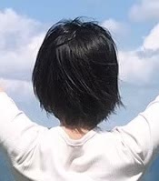 女性