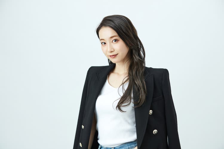 骨格ストレート スーツ 黒羽織