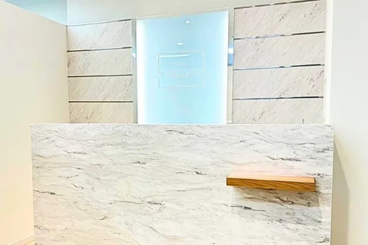 メンズクリア福岡天神店の院内受付